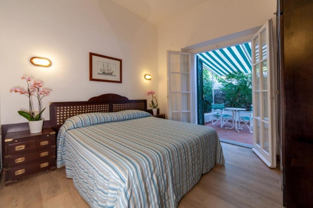 Hotel Antares Capoliveri  Ngoại thất bức ảnh